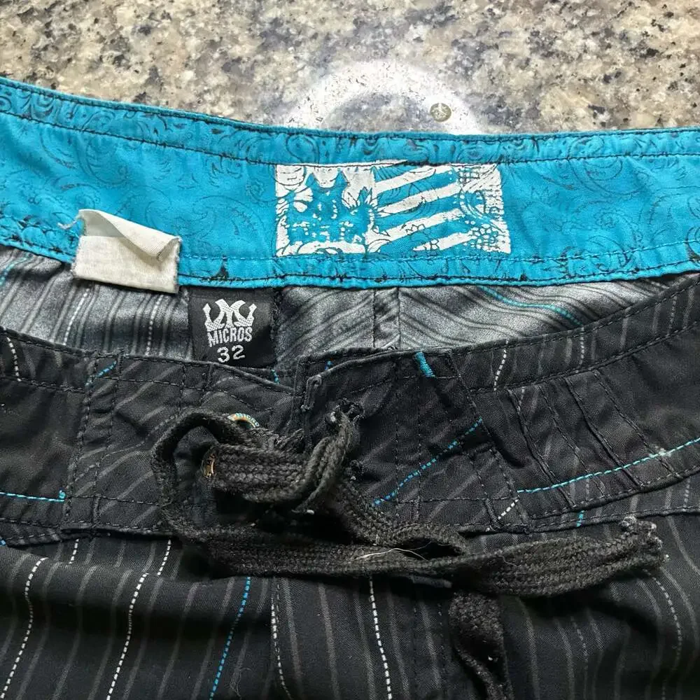 Micros Pinstripe Skull Crown Board Shorts Mens Size 32 Swim Trunks
